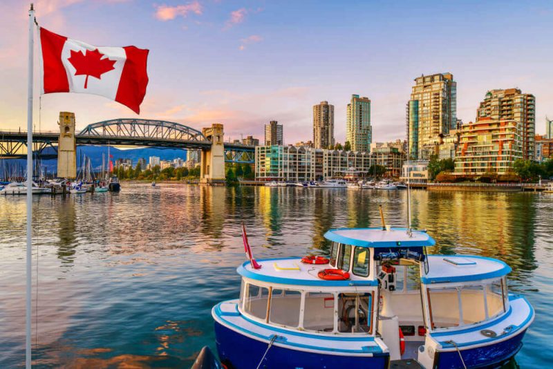 آیا میتوان اقامت مولتی کانادا را تبدیل به اقامت دائم کرد؟