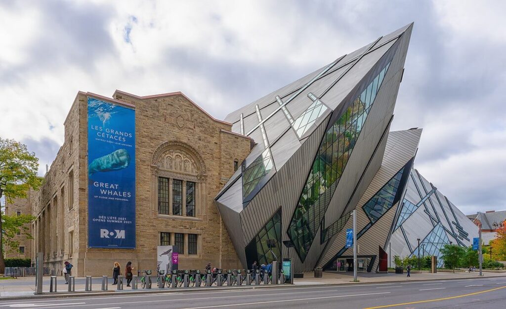 موزه رویال انتاریو مراکز دیدنی تورنتو