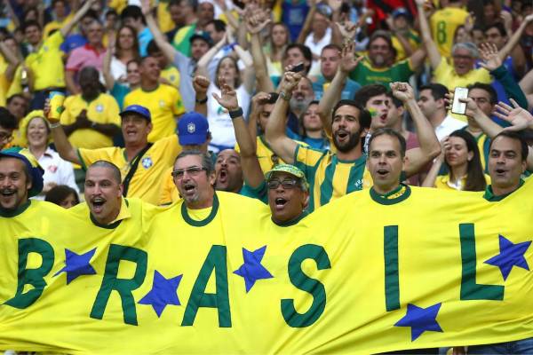 لباس فوتبال برزیل