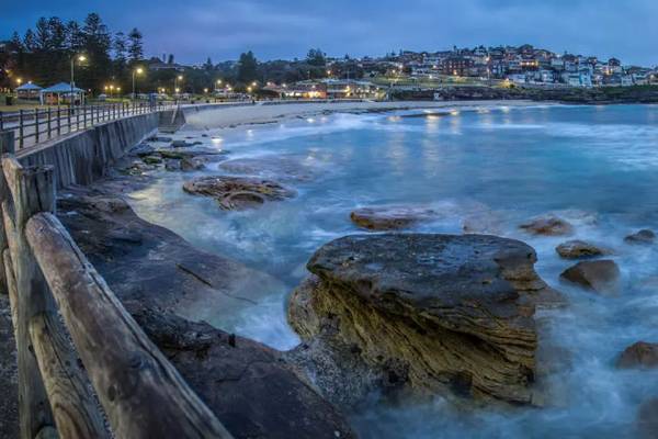 ساحل برونته (Bronte Beach)