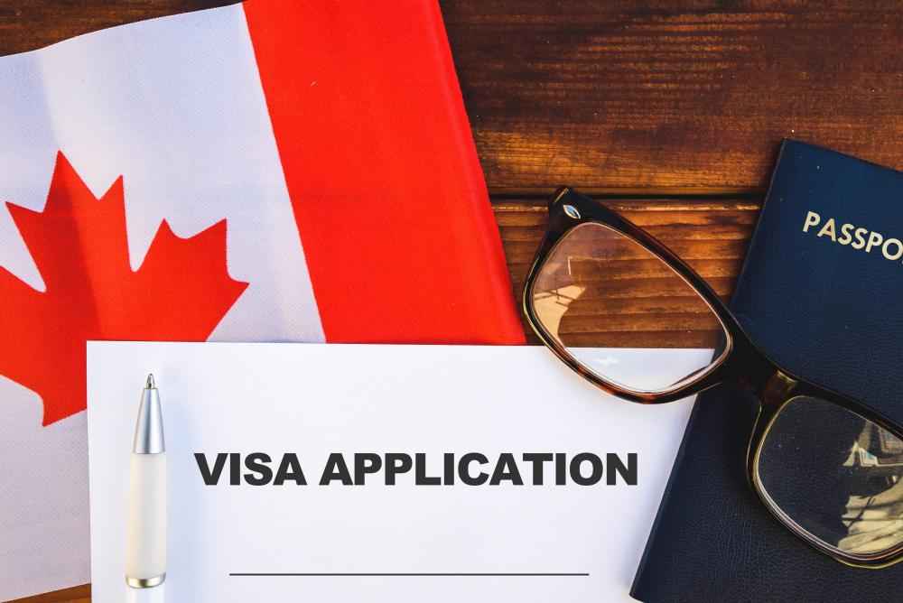 آیا مدارک ویزای کانادا نیاز به تایید دادگستری و خارجه دارد؟