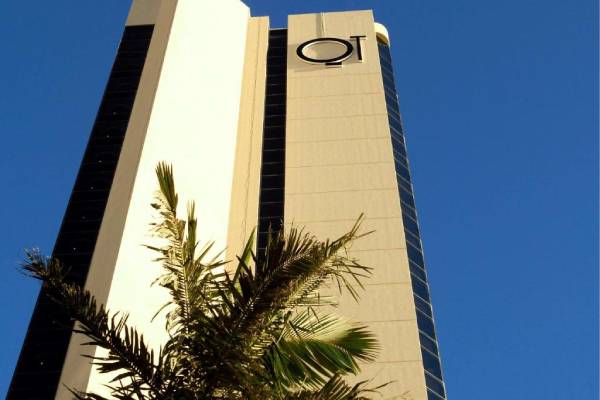 هتل QT گلد کوست (QT Gold Coast)