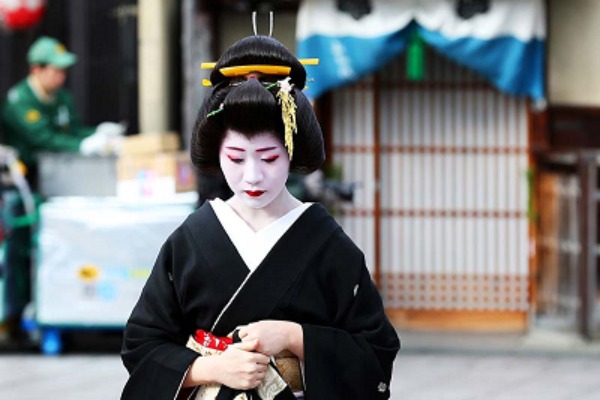 تاریخچه گیشاها