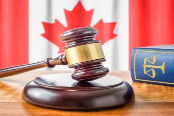 مانداموس در کانادا